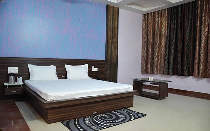 Hotel Galaxy Inn, Sikar 1